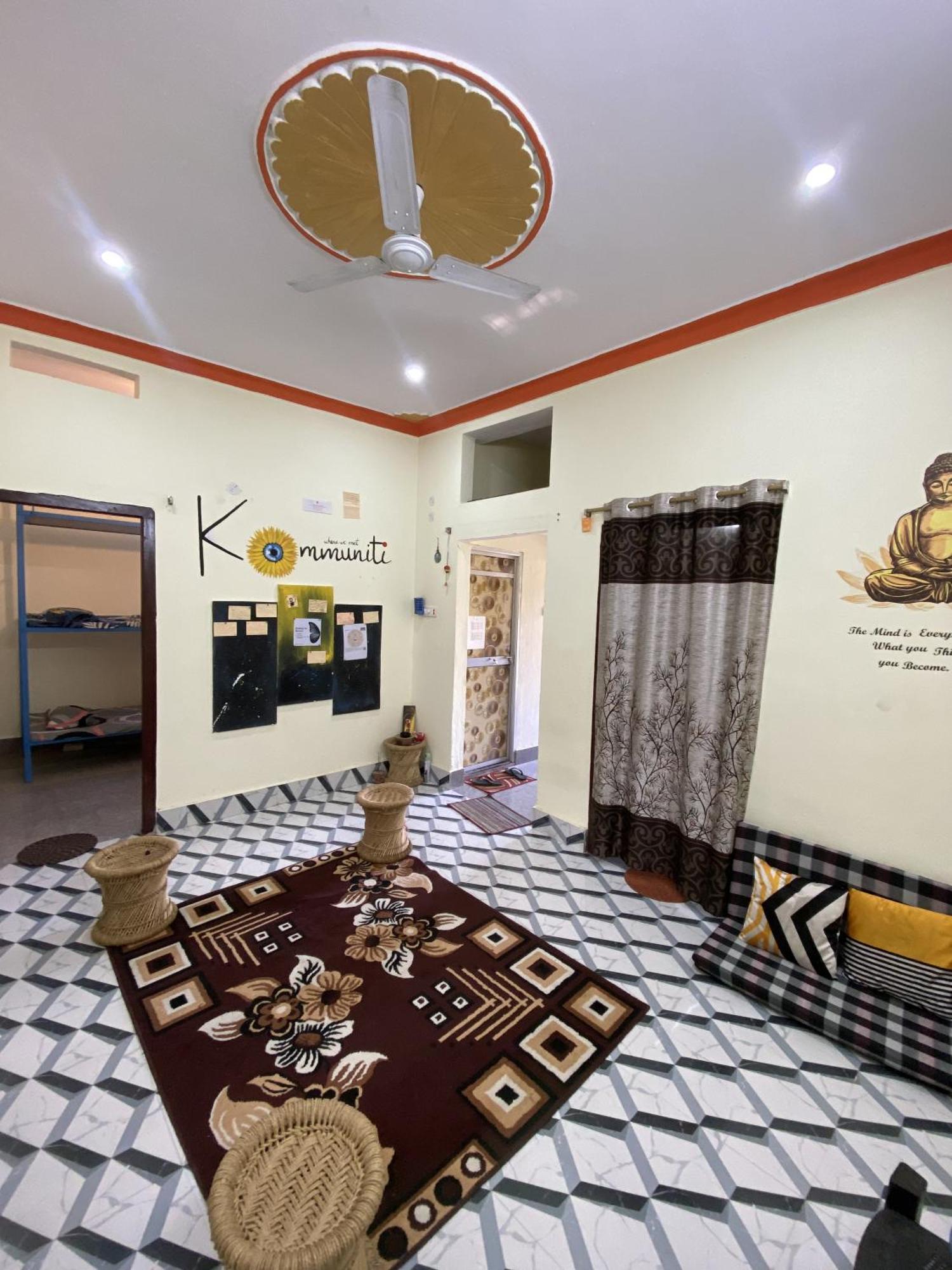 Nikunj Dorme Hostel Rājgīr Екстериор снимка